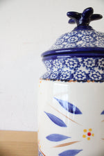 Temptations Old World Blue Cookie Jar