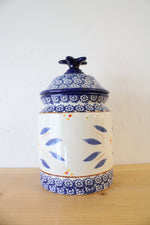 Temptations Old World Blue Cookie Jar
