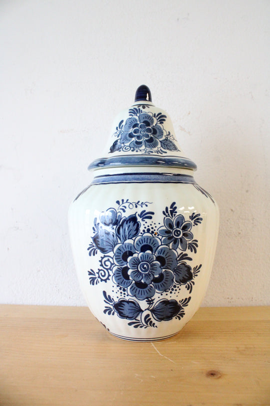 Blauw Delft Hand Painted Blue & White Floral Ginger Jar