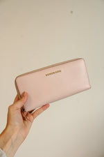 Michael Kors Jet Set Travel Large Pebbled Leather Wallet
