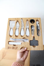 Smirly Premium Bamboo Cheeseboard Set