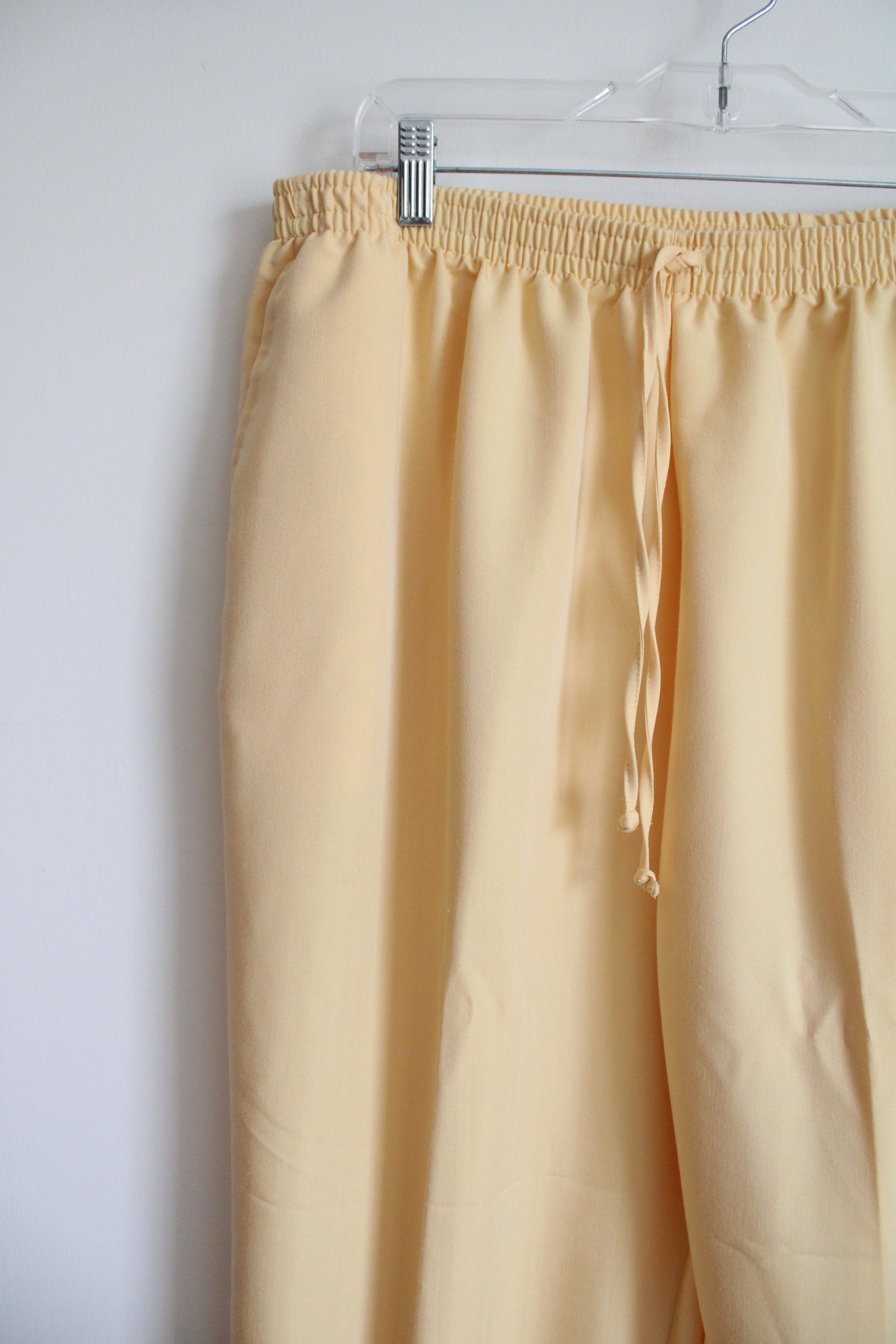 NEW Alfred Dunner Yellow Pants | 22W
