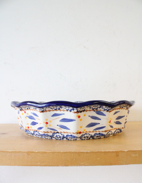 Temptations Old World Blue 9" Scalloped Edge Pie Plate