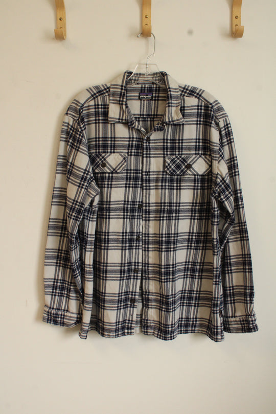 Patagonia Blue and White Plaid Cotton Flannel Button Down | L