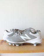New Balance Gray & White Fastpitch Cleats | Size 6.5