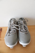 New Balance Gray & White Fastpitch Cleats | Size 6.5