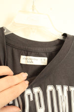 Abercrombie & Fitch Gray Cropped Logo T-Shirt | 10/12