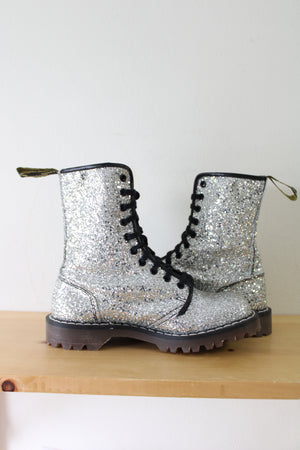 Dr Martens Vintage Silver Glitter Combat Boots | Size 5