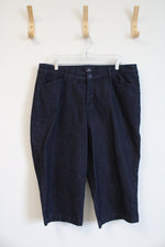 St. John's Bay Dark Wash Capri Jeans | 16W