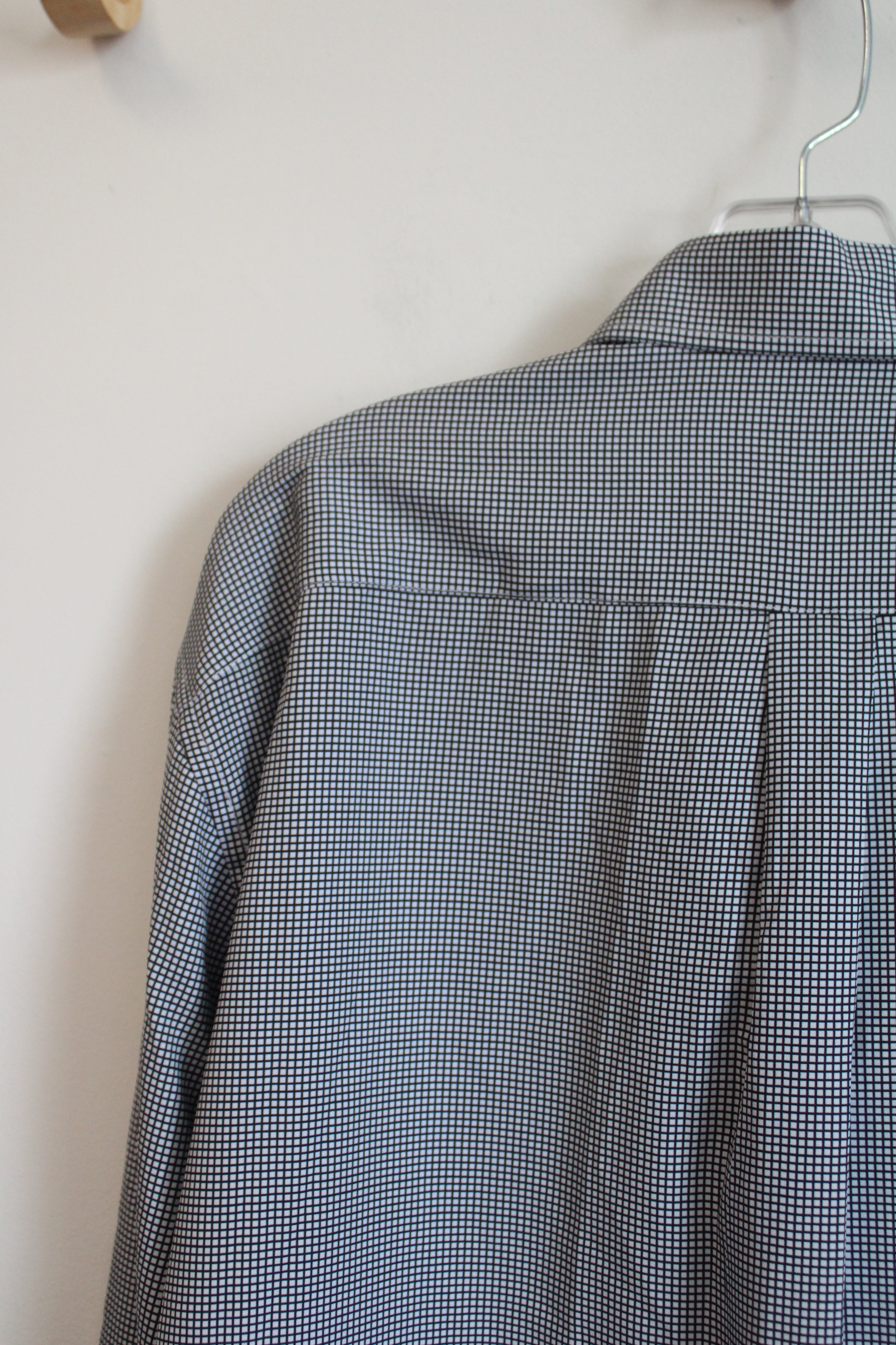 NEW Christian Aujard Performance Stretch Black White Button Down Regular Fit Shirt | 2XL 18-18 1/2 34/35 (Copy)