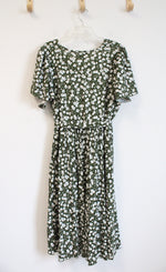Lark & Grey Green & White Floral Midi Dress | 1XL