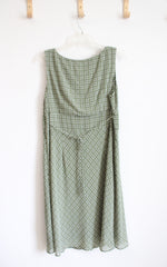 Connected Green Patterned Sleeveless Dress | 20W