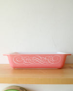 Vintage Pyrex Pink Scroll 575B 2 Quart Casserole Baking Dish
