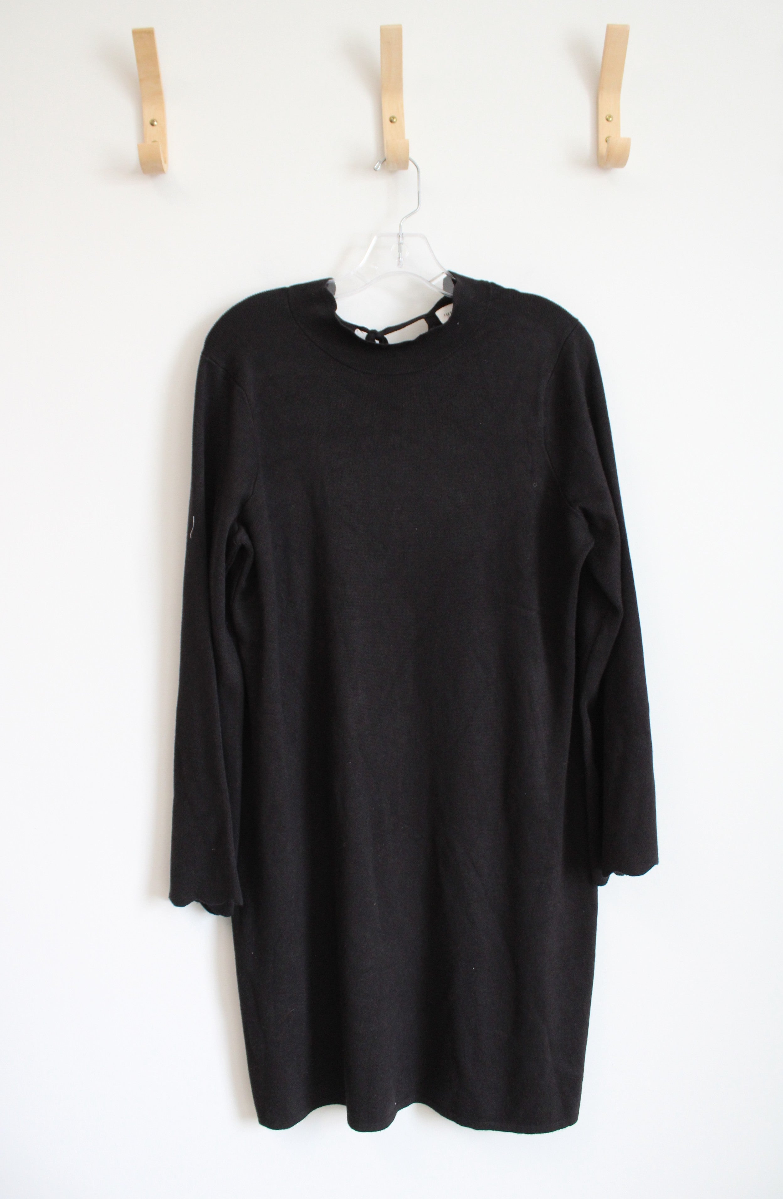 NEW Free Assembly Long Sleeved Black Sweater Dress | XL Jubilee Thrift NEW Free Assembly Long Sleeved Black Sweater Dress | XL Jubilee Thrift