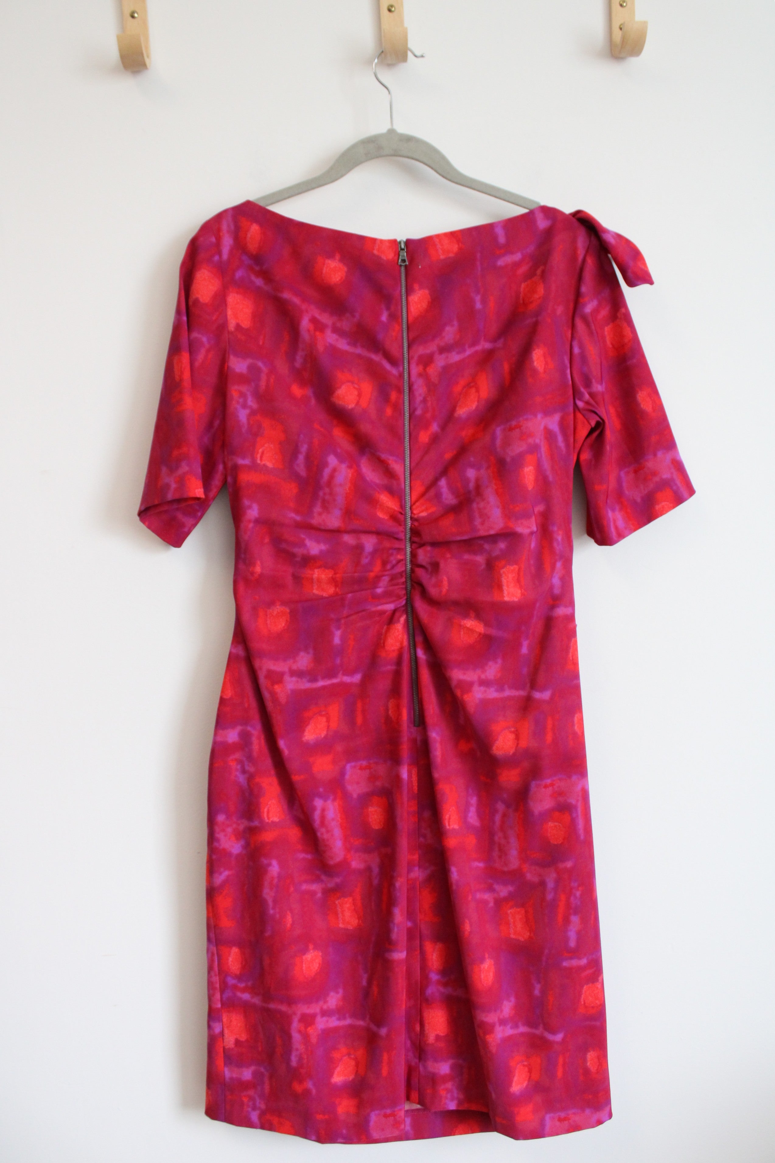 Kay Unger Fuschia Orange Patterned Boat Neck Sheath Dress | 10