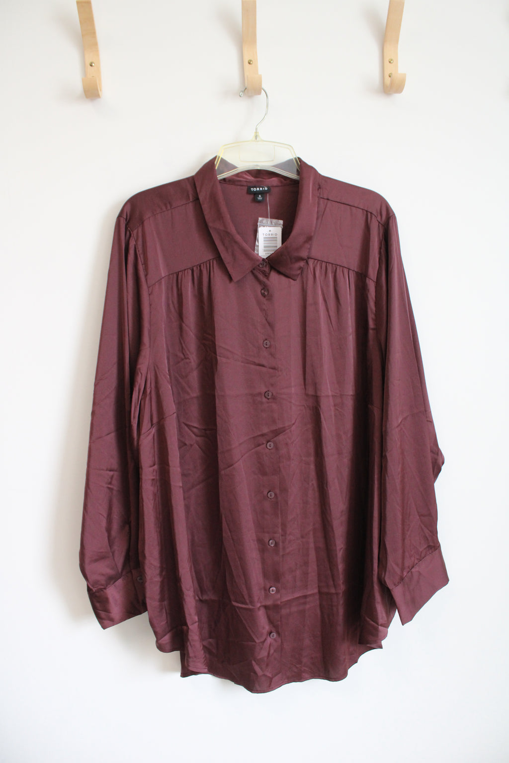 NEW Torrid Burgundy Satin Button Down Top | 6 (6X)