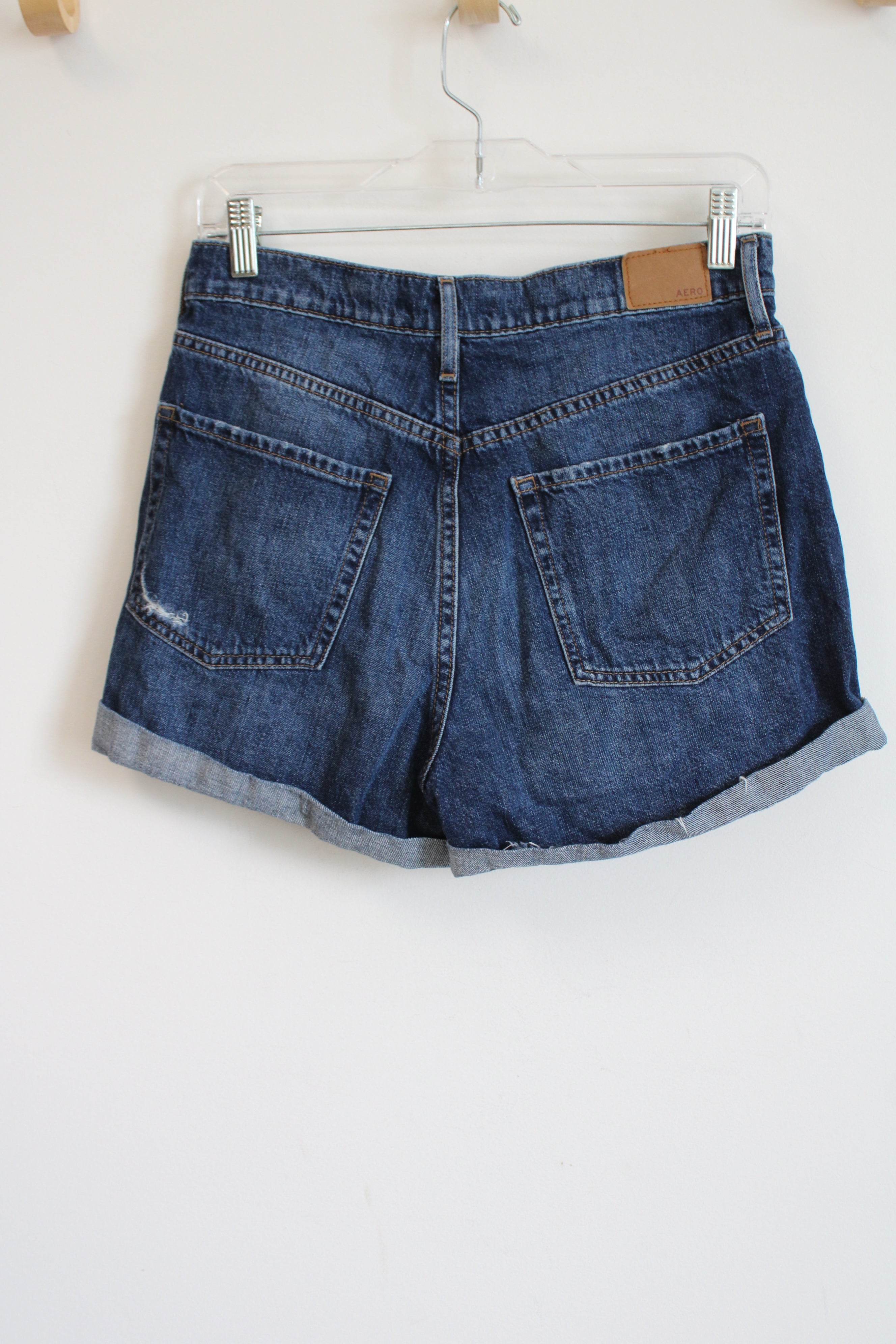 Aeropostale Distressed High Rise Curvy Mom Short | 8