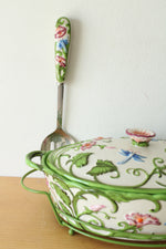 Temp-Tations By Tara Dragonfly 2.0 QT Casserole Dish W/ Carrier Trivet & Spoon