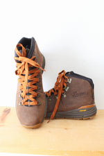 NEW Danner Brown Hiking Boot | Men's 9.5