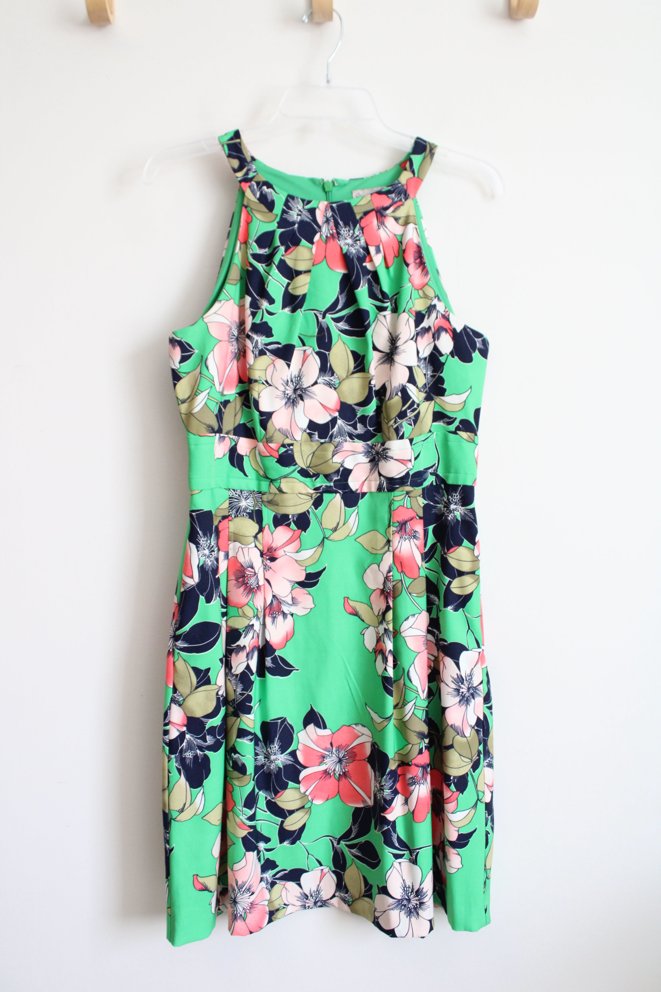 Dressbarn Green Pink Floral Halter Neck Pleated Dress | 10 Jubilee Thrift Dressbarn Green Pink Floral Halter Neck Pleated Dress | 10 Jubilee Thrift