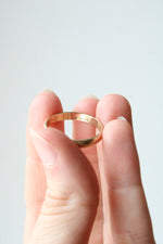 14K Yellow Gold Wedding Ring | Size 9