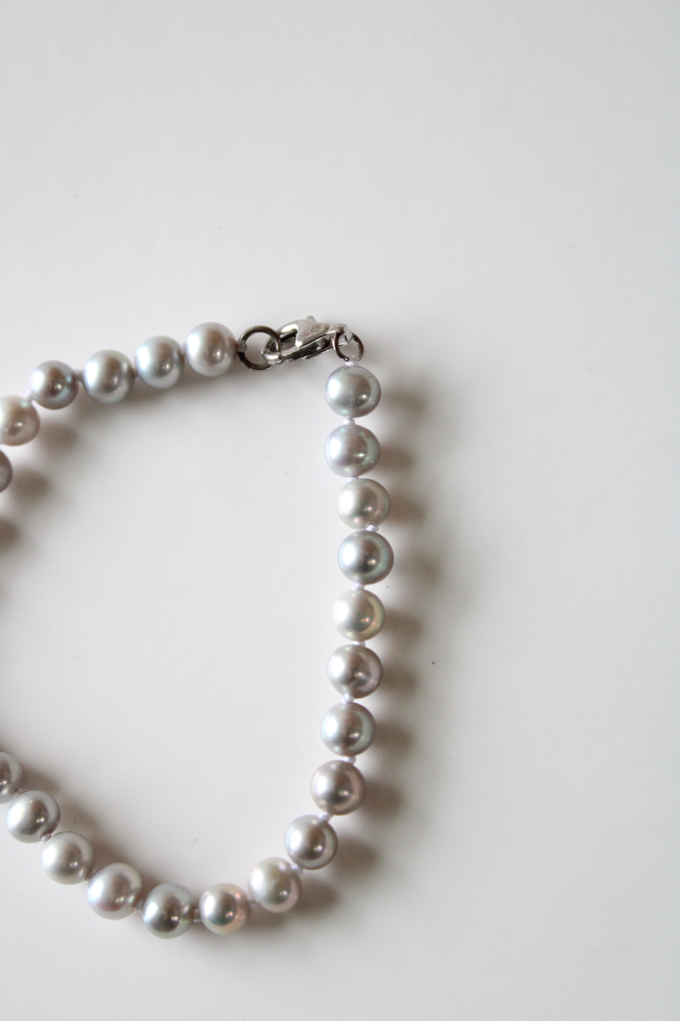 Genuine Gray Pearl Bracelet