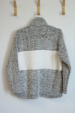 Shelly Cove Sherpa Gray and White Quarter Zip Pullover | L