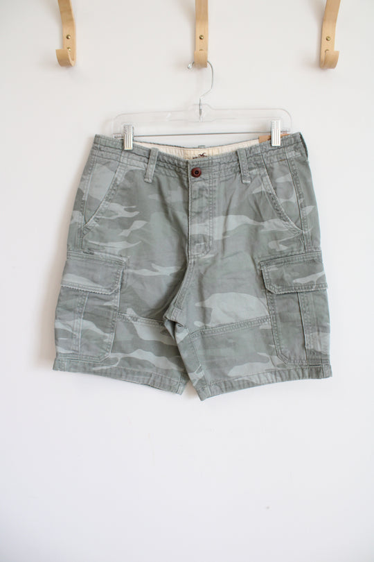 NEW Hollister Classic Cargo Fit Green Camo Shorts | 31