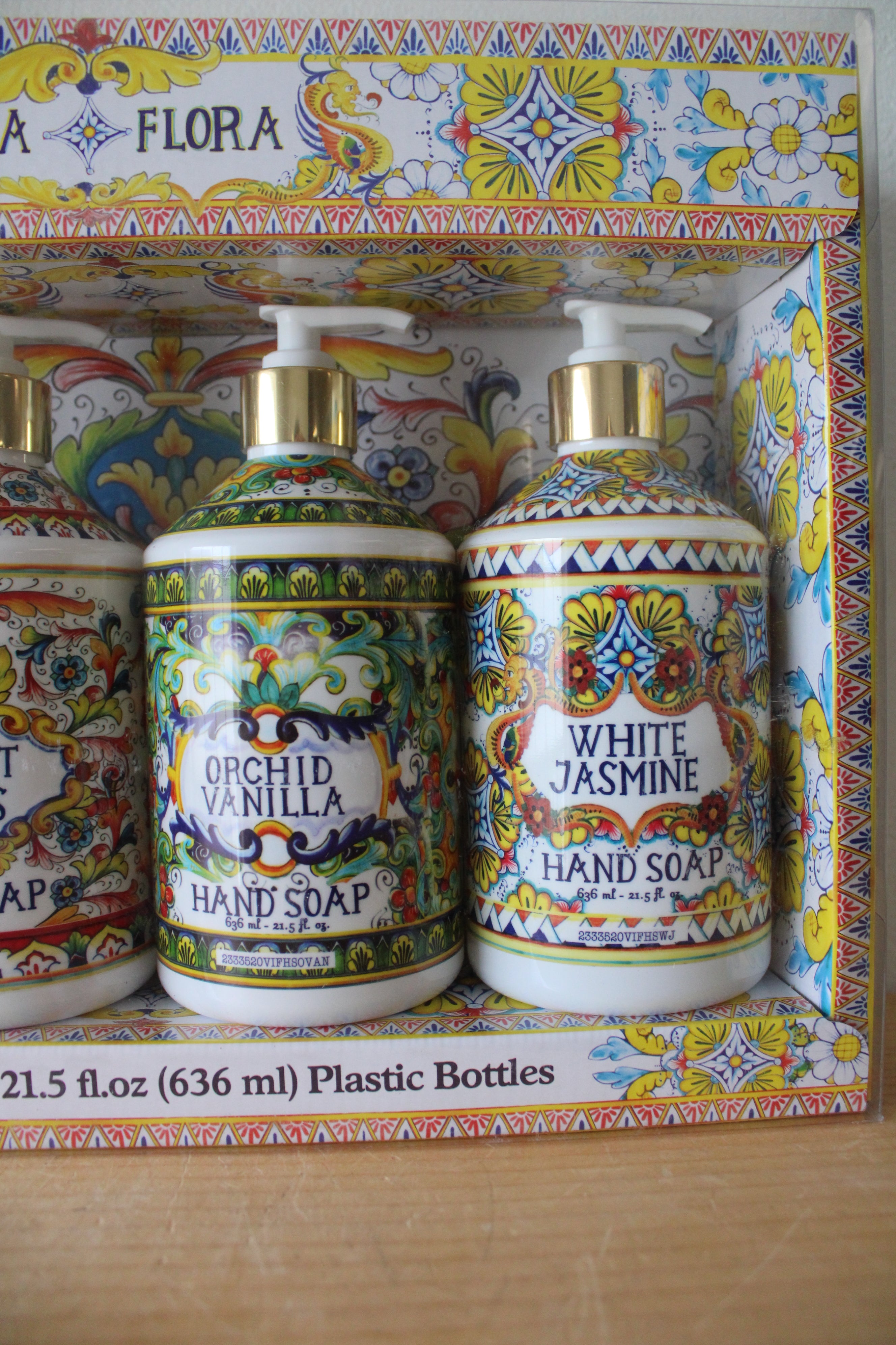 NEW Villa Flora Scented Hand Soap Set