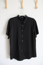 Manfinity Black Button Down Shirt | L
