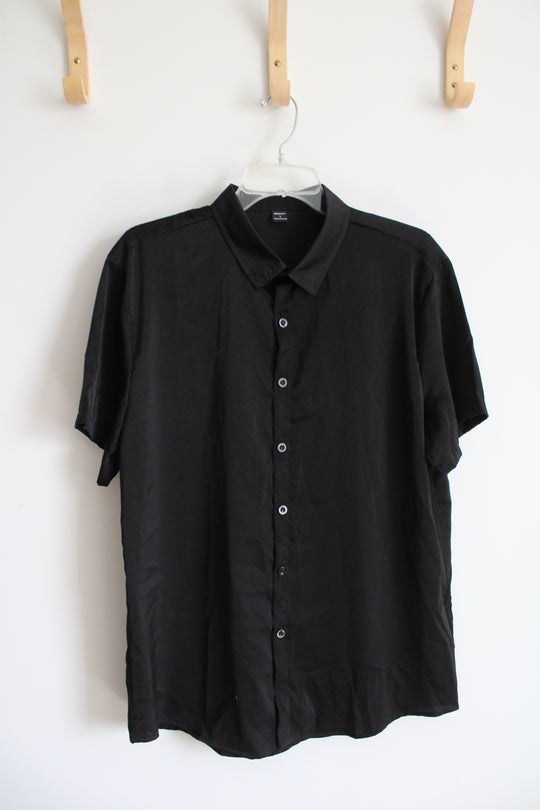Manfinity Black Button Down Shirt | L