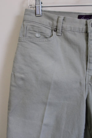 Gloria Vanderbilt Light Sage Green Amanda Jean | 8 Short