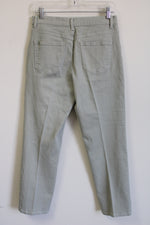 Gloria Vanderbilt Light Sage Green Amanda Jean | 8 Short
