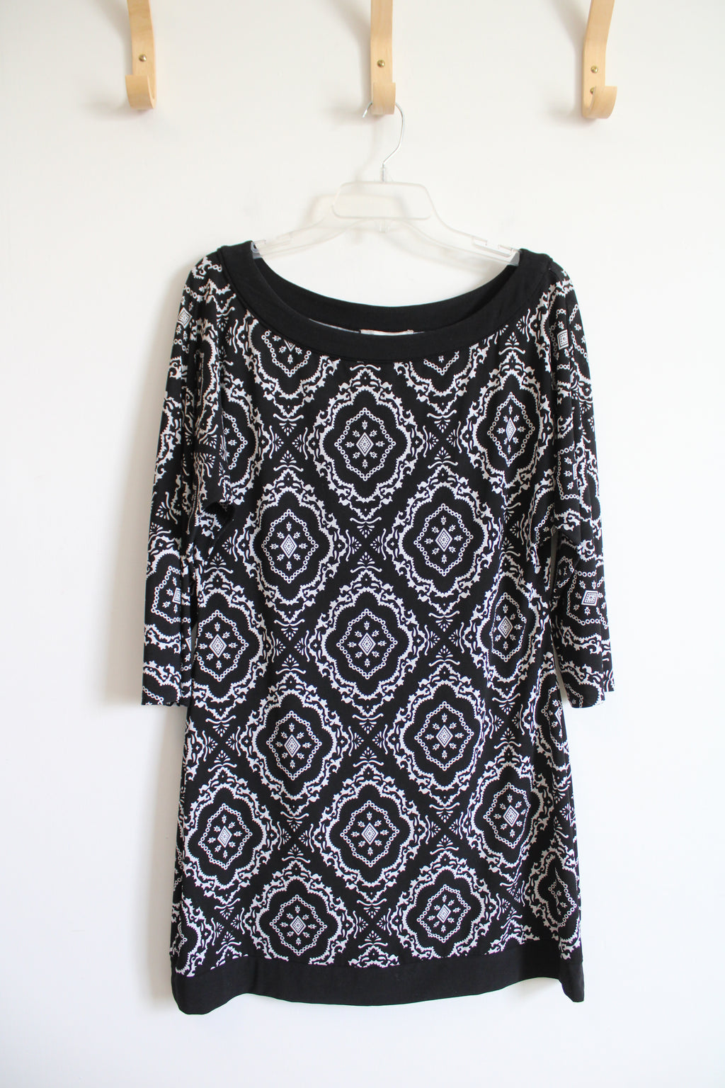 White House Black Market Black & White Patterned Dress | L