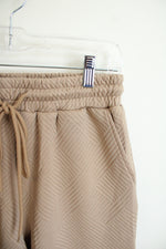 Beige 2-piece Quilted Fabric Lounge Short Sleeve Top and Pants | S