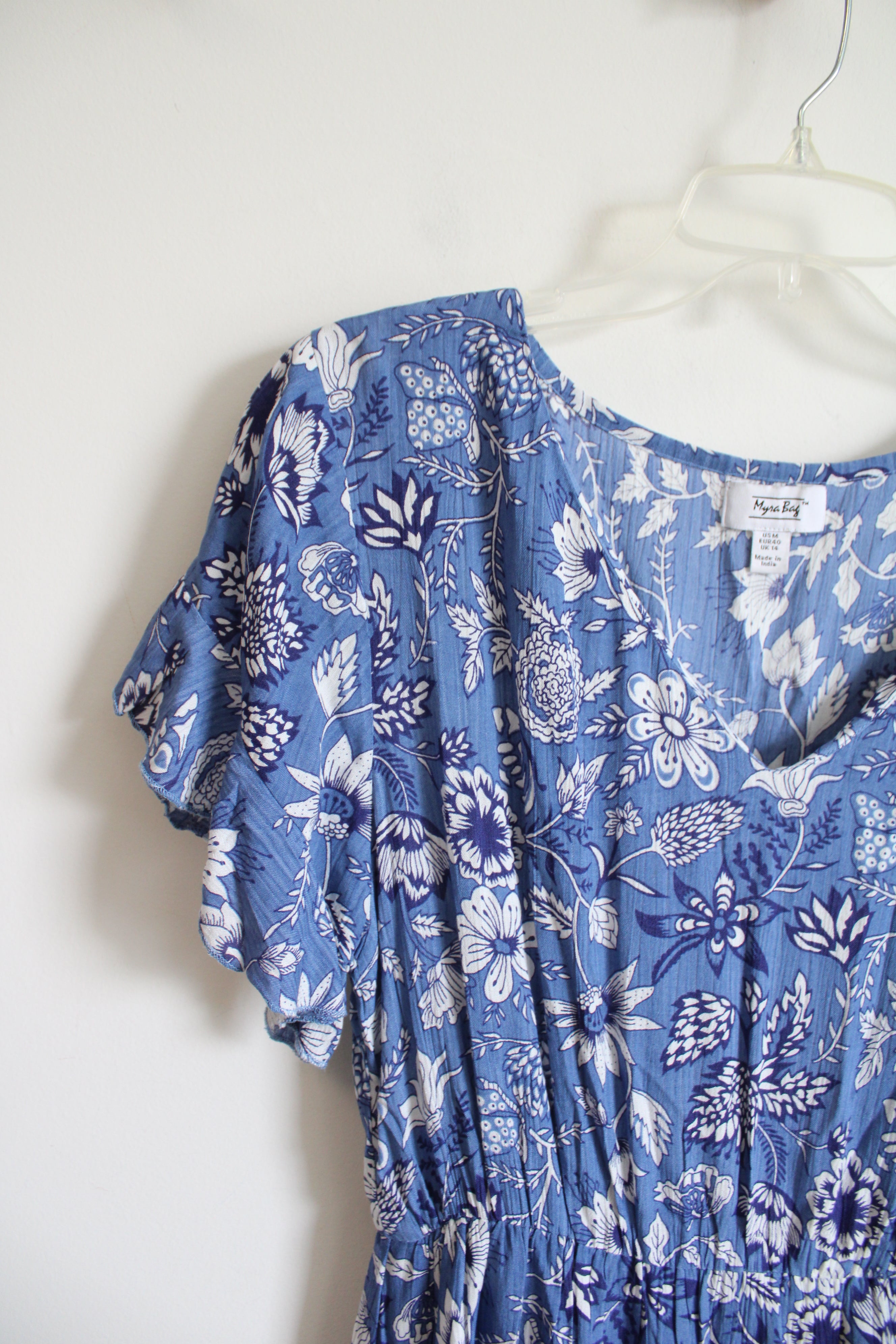 Myra Bay Blue & White Floral Flutter Sleeve Dress | M