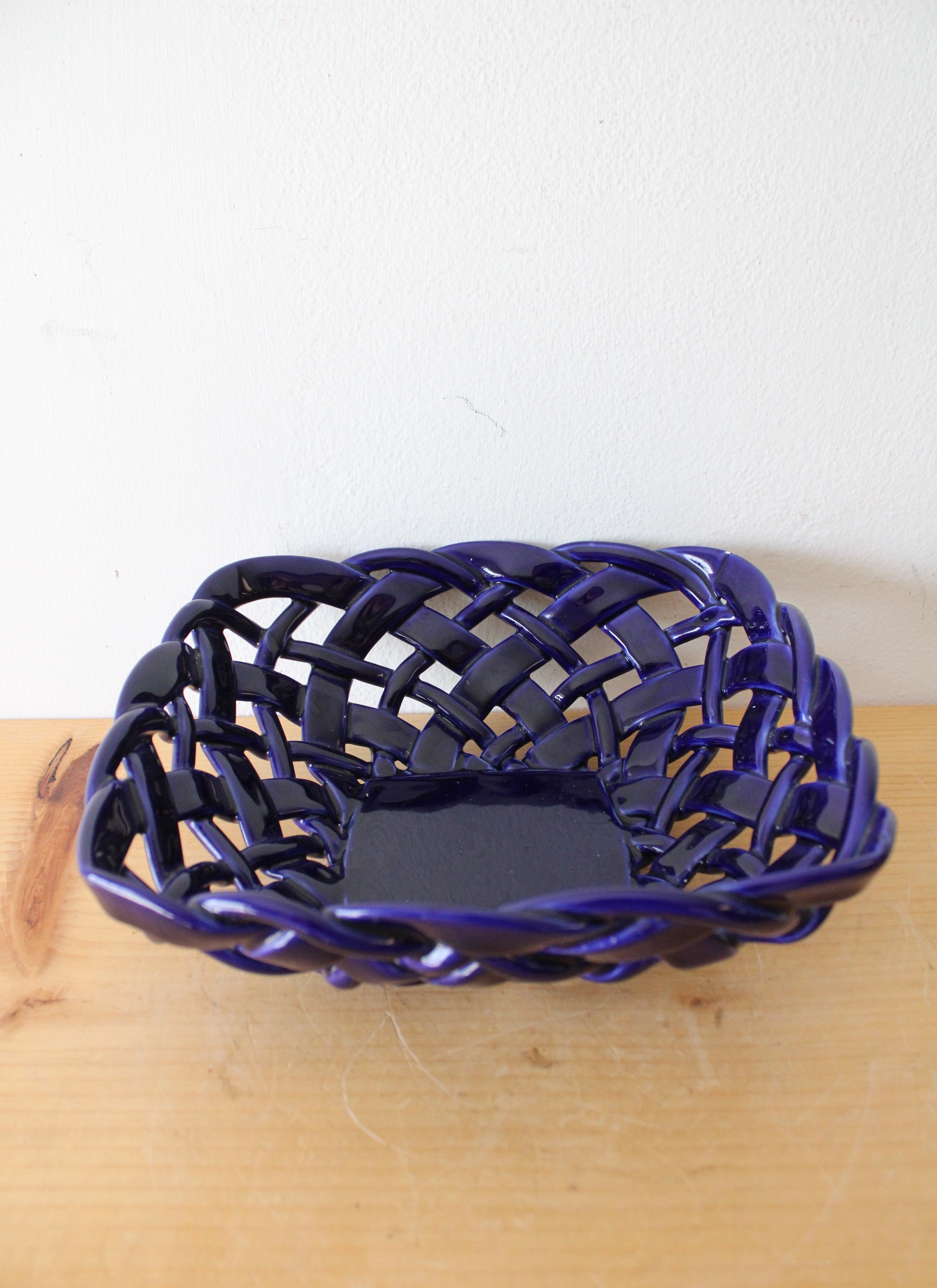 Primo'GI Cobalt Blue Lattice Square Ceramic Dish