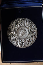 Pope Paul VI Jesus On The Cross Medal