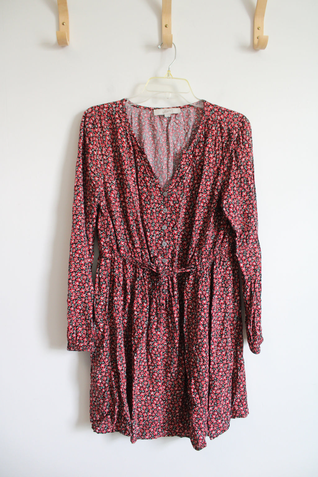 LOFT Black & Red Floral Long Sleeved Dress | M