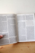 NRSV The C.S. Lewis Bible: For Reading, Reflection, And Inspiration