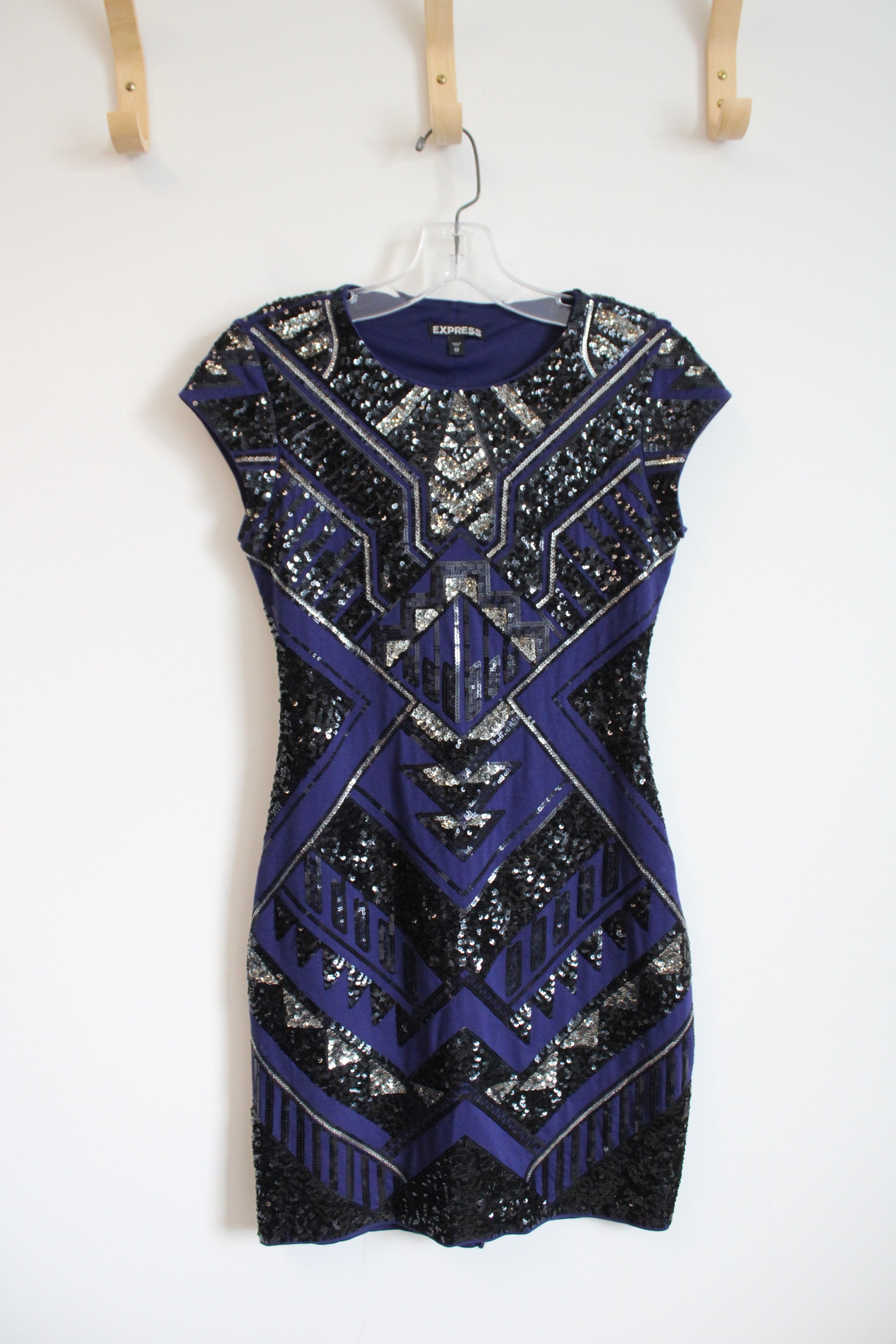 Express Purple Black Sequined Cap Sleeved Bodycon Dress | XS Jubilee Thrift Express Purple Black Sequined Cap Sleeved Bodycon Dress | XS Jubilee Thrift