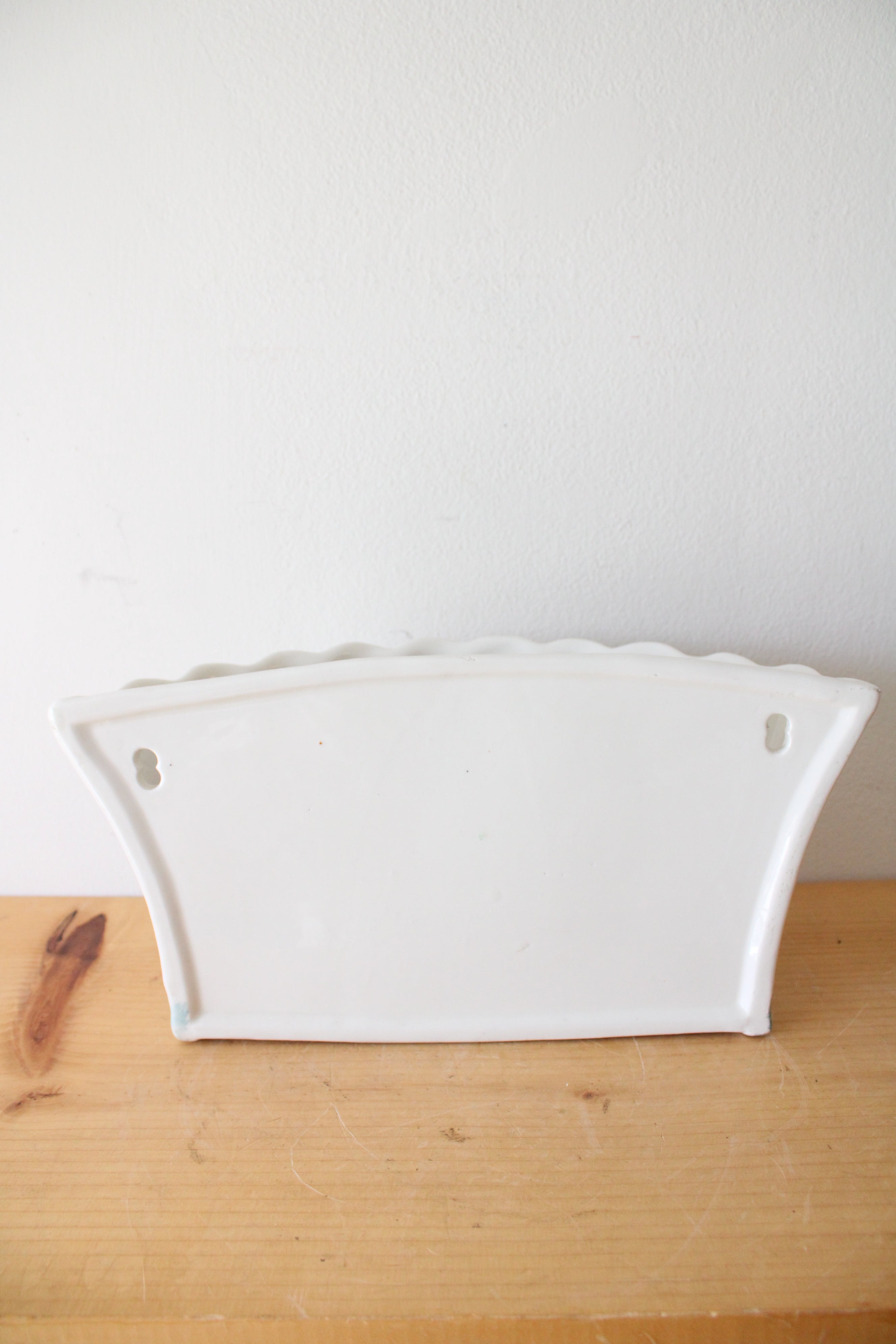 Spring Floral Scalloped Edge Wall Hanging Planter