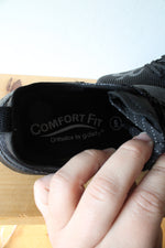 NEW Gravity Defyer Comfort Fit Black Running Shoes | Size 6