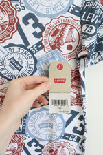 NEW Levi's White, Blue, And Red Logo T-Shirt | M