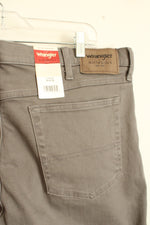New Wrangler Gray Straight Leg Jeans | 38/29