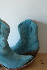 Idyllwind Miranda Lambert Turquoise Suede Ankle Cowboy Boot | Size 7