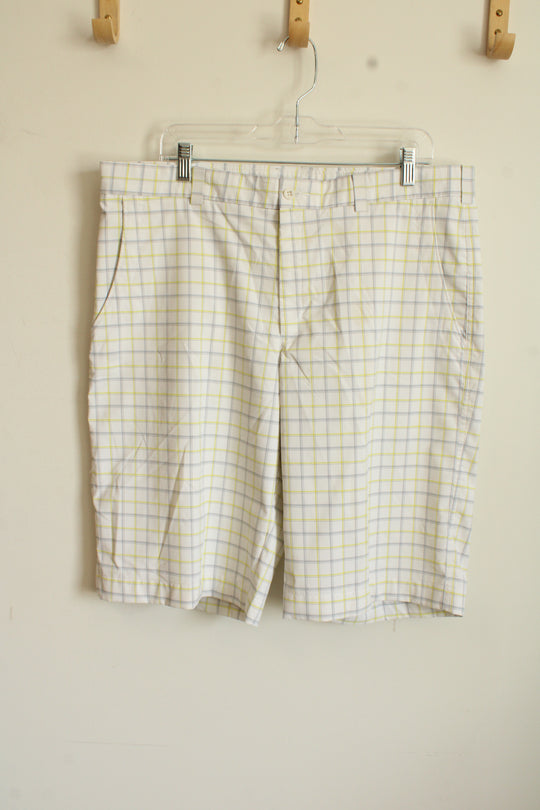 Nike Golf White Gray and Green Plaid Short | 36