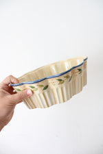 Tempations Blue Floral Ribbed Scalloped Edge Casserole Dish & Carrier