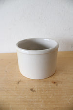 Robinson #21 1 Pint Low Jar Sheep Heart Crock