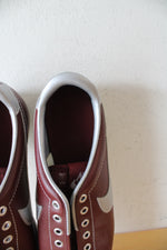 Vintage 1980s Nike Maroon Bowling Shoes | Size 7.5